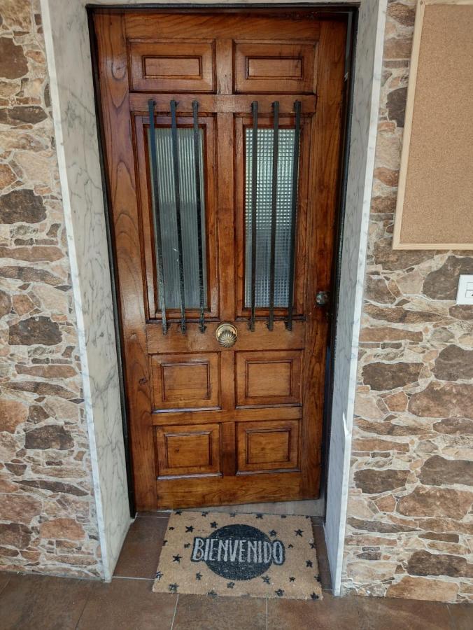 De La Cuenca De Villar San Martin del Rey Aurelio